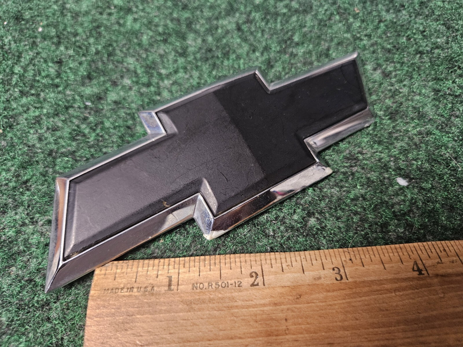 2008-2012 Chevy Malibu Rear Trunk Emblem Logo Badge Bowtie Bow Tie OEM Blk 3L6