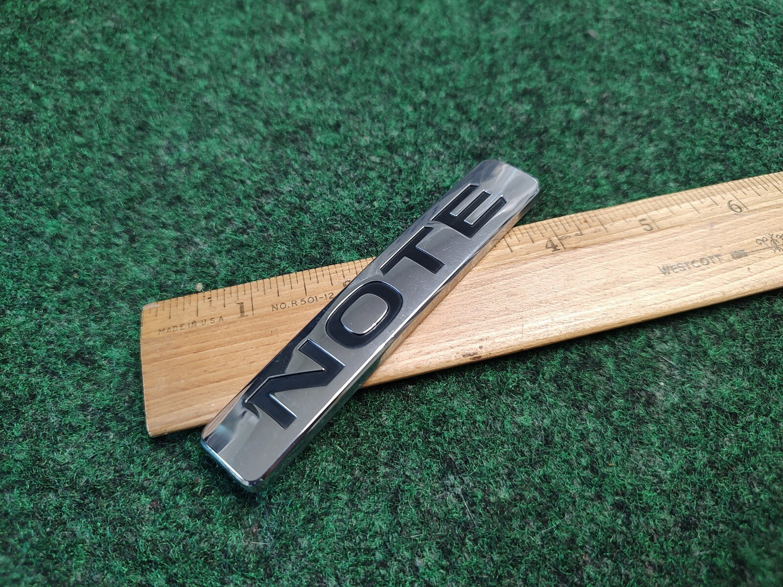 2014 -2019 Nissan Versa Note Liftgate Trunk Back Door Emblem 90892-3VY2A OEM 5S1