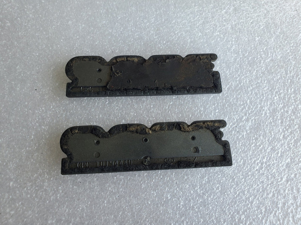 (2) BUICK REGAL 3800 TUNED PORT INJECTION CIRCA 1991 SIDE EMBLEM 10194440 VNTG