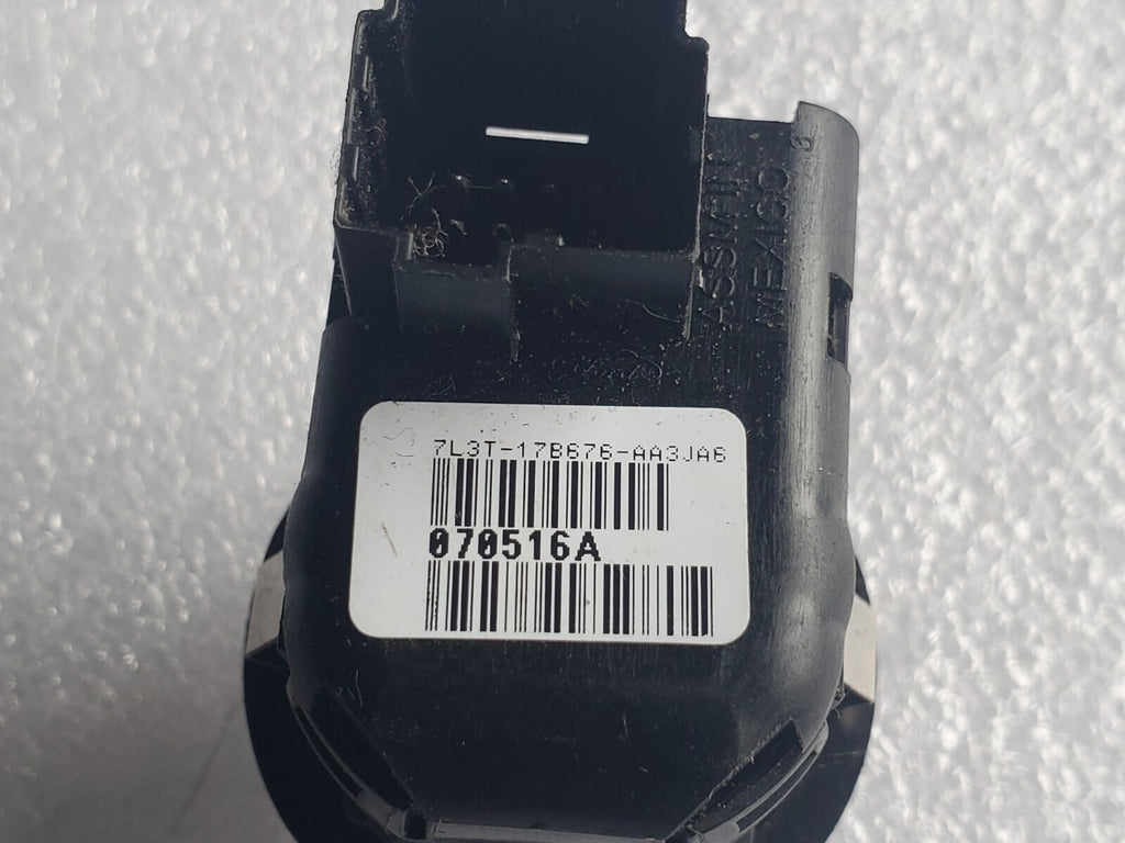 07-17 Expedition 7L3T-17B676  Drivers Side Left Master Mirror Switch OEM 1L4