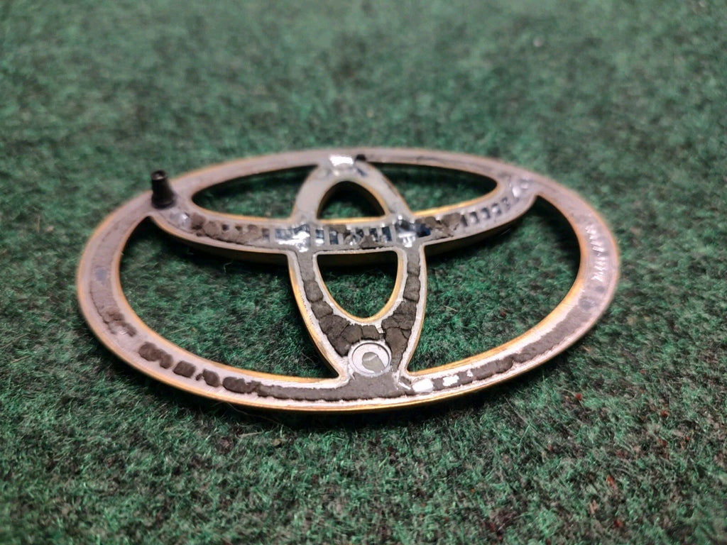 Toyota 1997-2001 Camry Gold Rear Trunk Emblem Badge Logo Name 75441-AA040 2S1