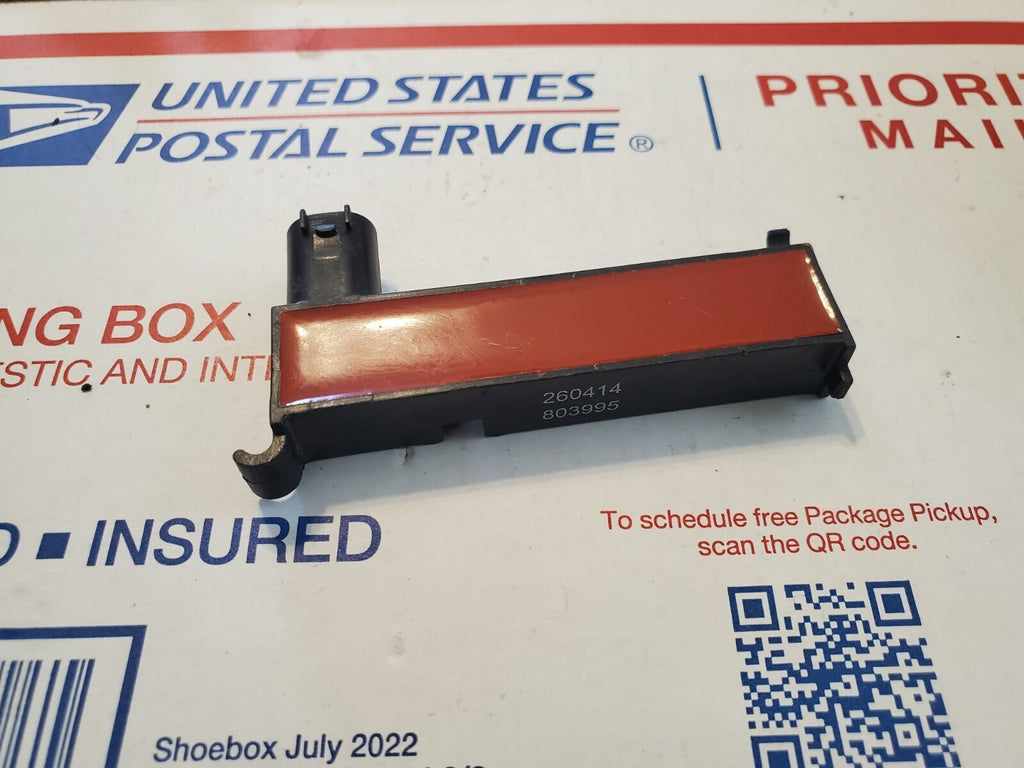2014 Cadillac XTS Keyless Entry Antenna Transmitter Module 135 025 49 4L7