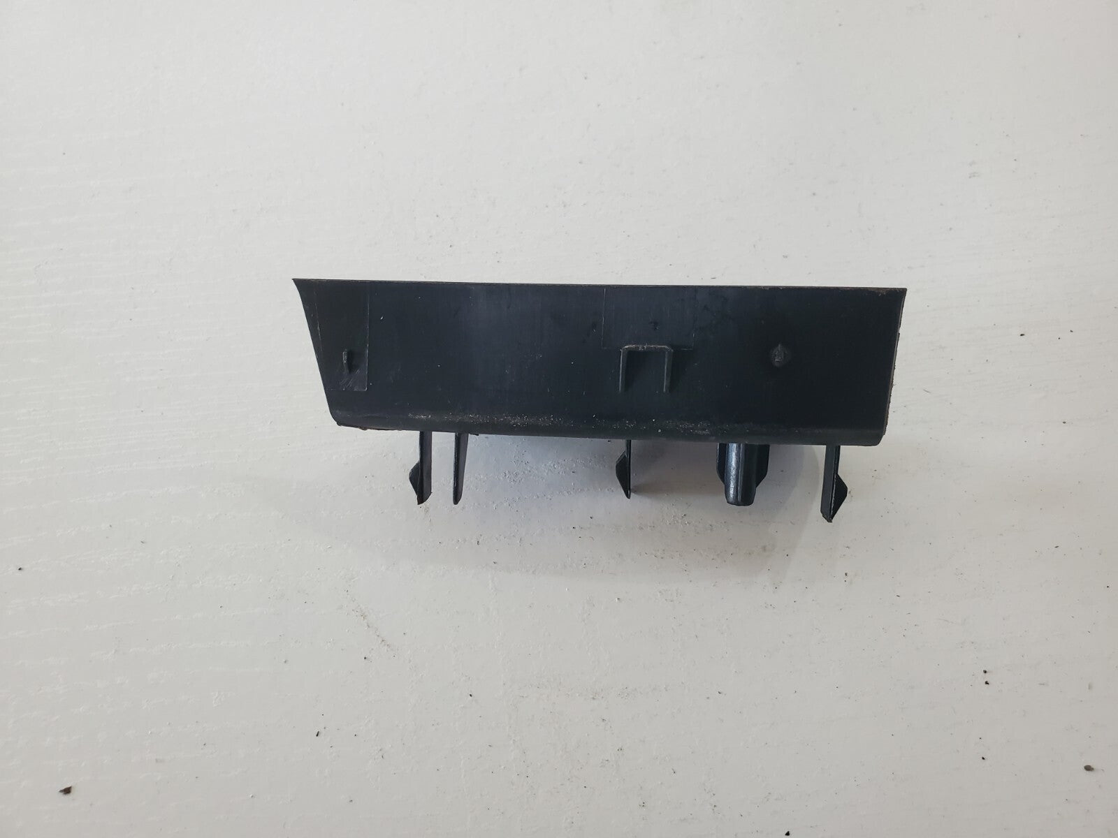 2018 ALFA ROMEO GIULIA REAR DOOR PANEL POCKET TRIM BOLT COVER CAP RIGHT SIDE 5L7