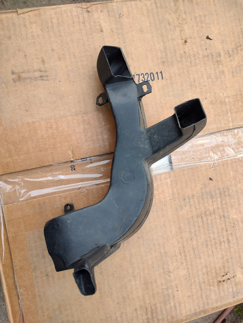 2005-2013Corvette C6 Right Passenger Side Floor Defroster Duct 10310996 LT3