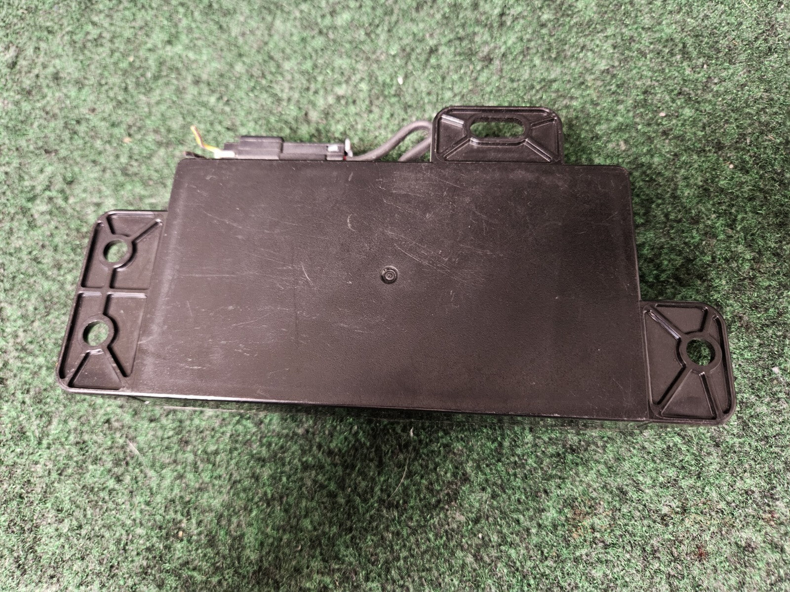 2015 - 2019 CHEVY CORVETTE OEM ONSTAR BATTERY BACKUP CONTROL MODULE 42454411 5L9