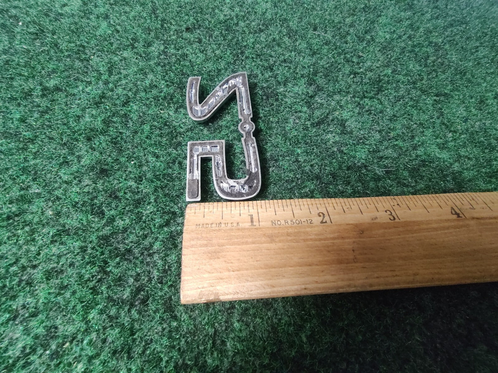 NISSAN 2.5 REAR CHROME EMBLEM LOGO SYMBOL BADGE OEM 8L3