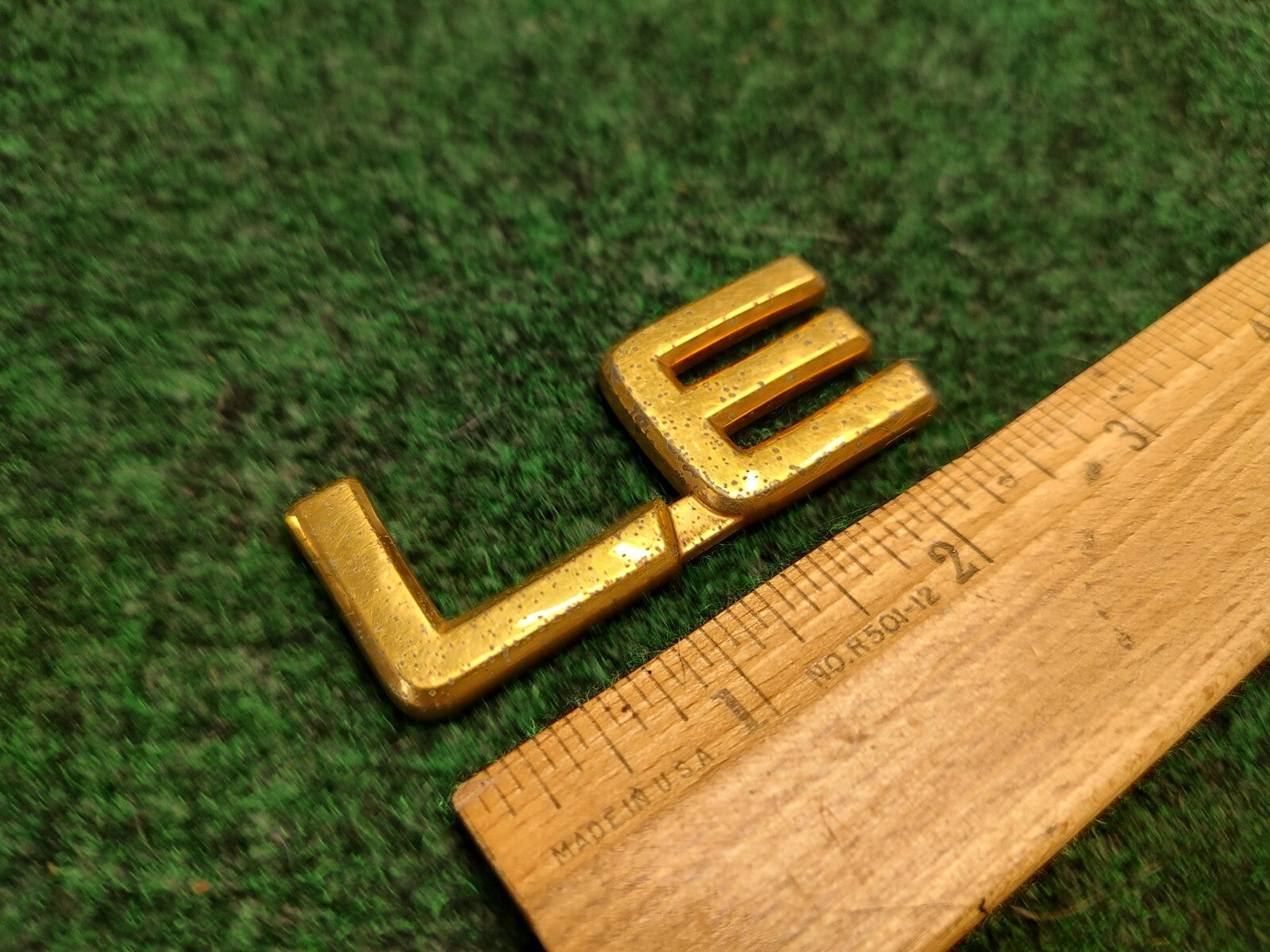 Toyota OEM LE Chrome Emblem Badge Logo Nameplate Name Plate Gold 4S4