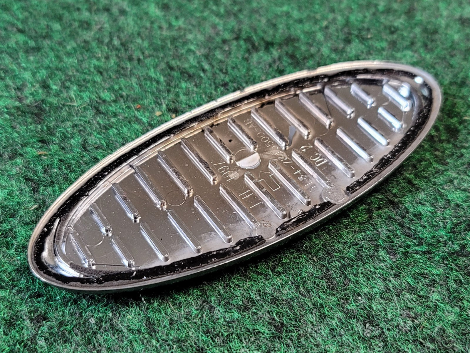 2001-2007 Ford Escape Tailgate Trunk Emblem BADGE YL84-7843500-AB 1M2