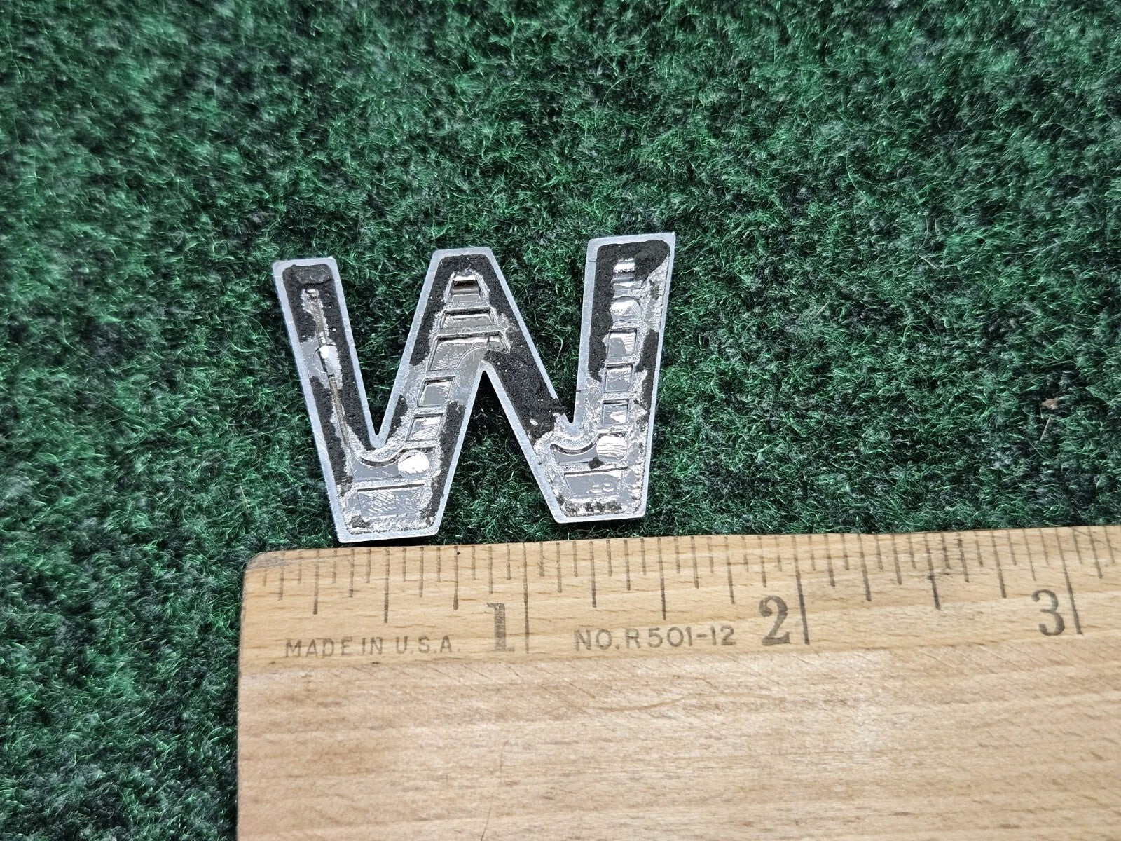 OEM "W" Silver Individual Letter Lettering Emblem Badge Logo Nameplate 2S2
