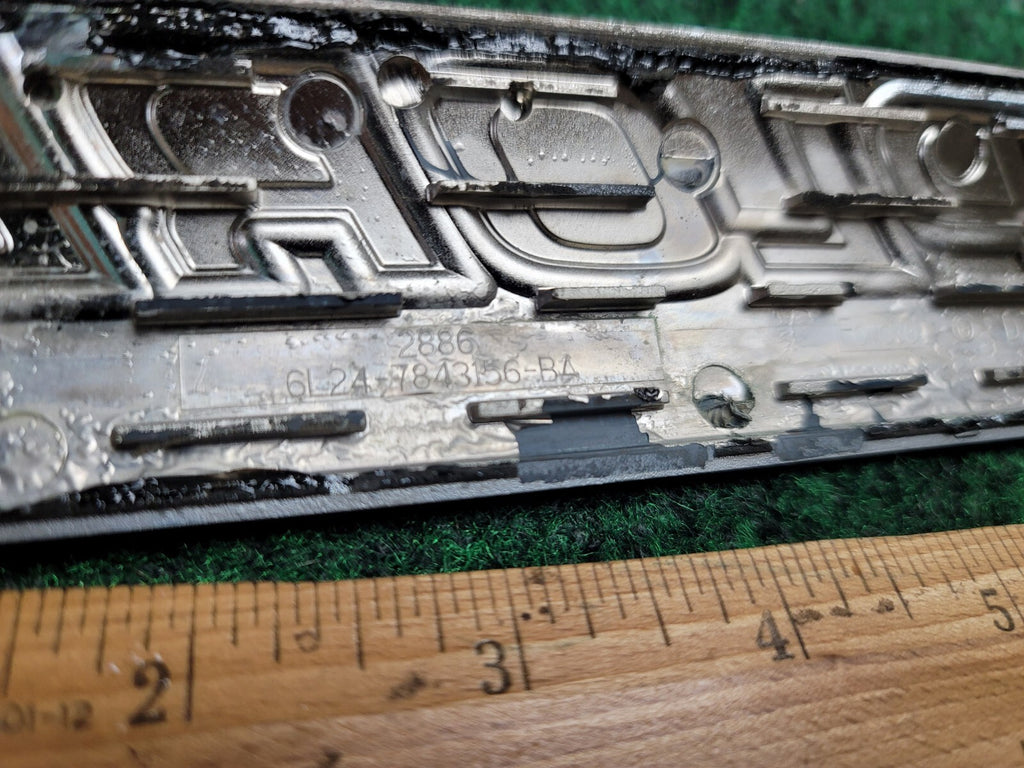 2006-2010 FORD EXPLORER XLT REAR HATCH EMBLEM OEM  6L24-7843156-BA 2M5
