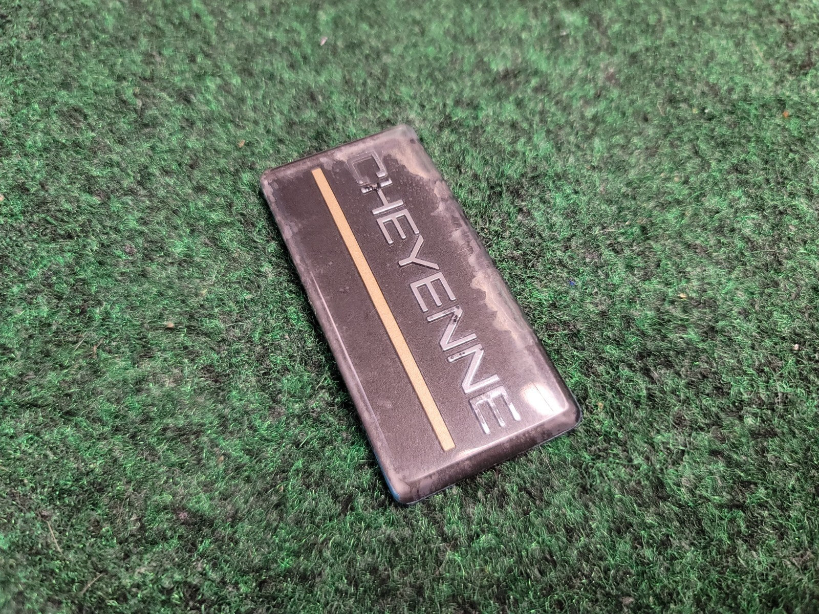 1988-1994 CHEVROLET CHEYENNE SIDE EMBLEM LOGO BADGE SYMBOL SIGN OEM 2M6