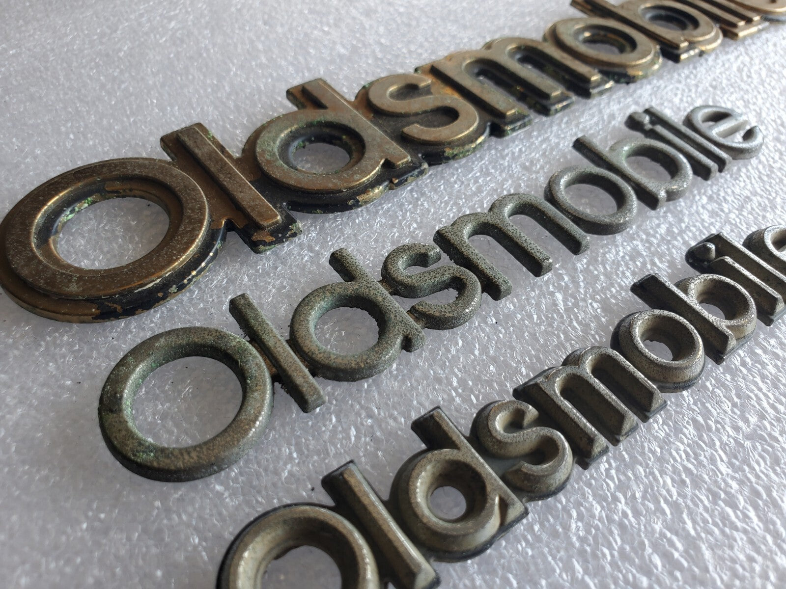 (3) Oldsmobile OEM Chrome Emblem Badge Logo Nameplate Name Plate VNTG