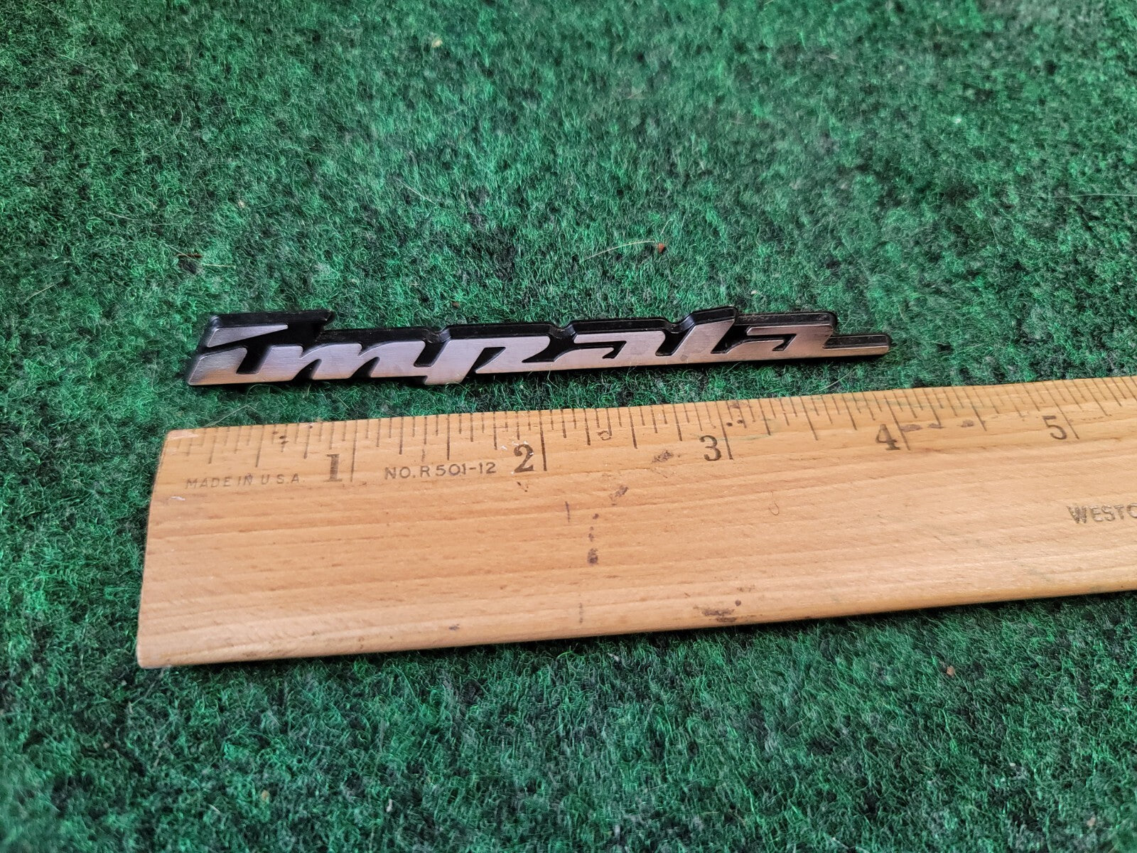 2000-2005 Chevrolet Impala Panel Emblem NAME PLATE BADGE 10290600 OEM 1M2