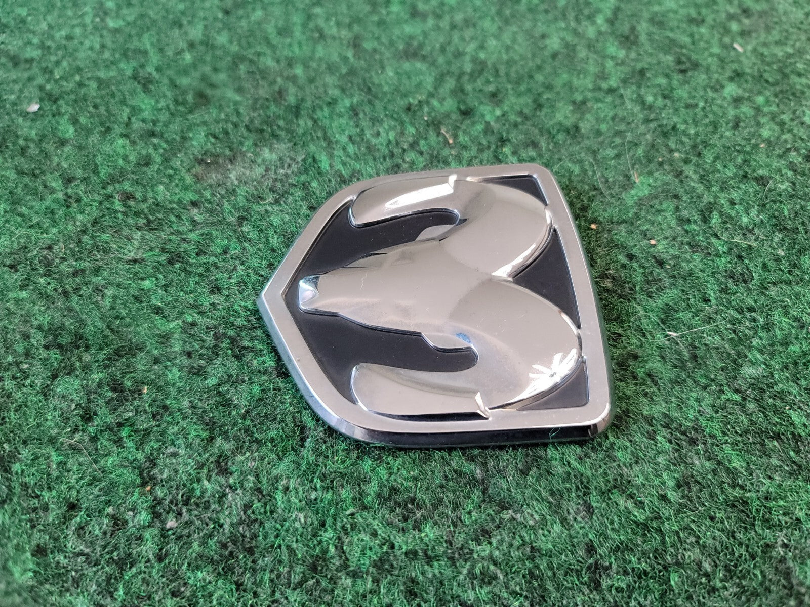 08-14 Dodge REAR emblem badge logo Magnum Avenger Charger Journey DODGE OEM 1M4
