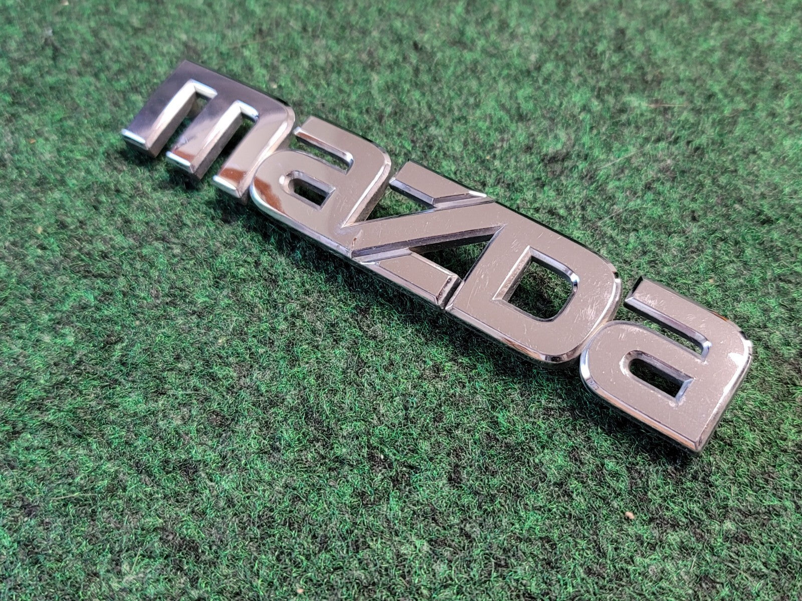 2004 2006 2007 2008 2009 Mazda 3 Rear Trunk Lid Emblem Nameplate BN8V-51-710 2M3