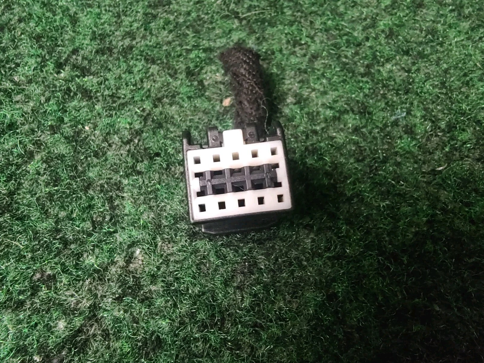 2014-2016 Chevrolet Malibu Radio Panel 23430066 Pigtail Wire Connector OEM 7S3