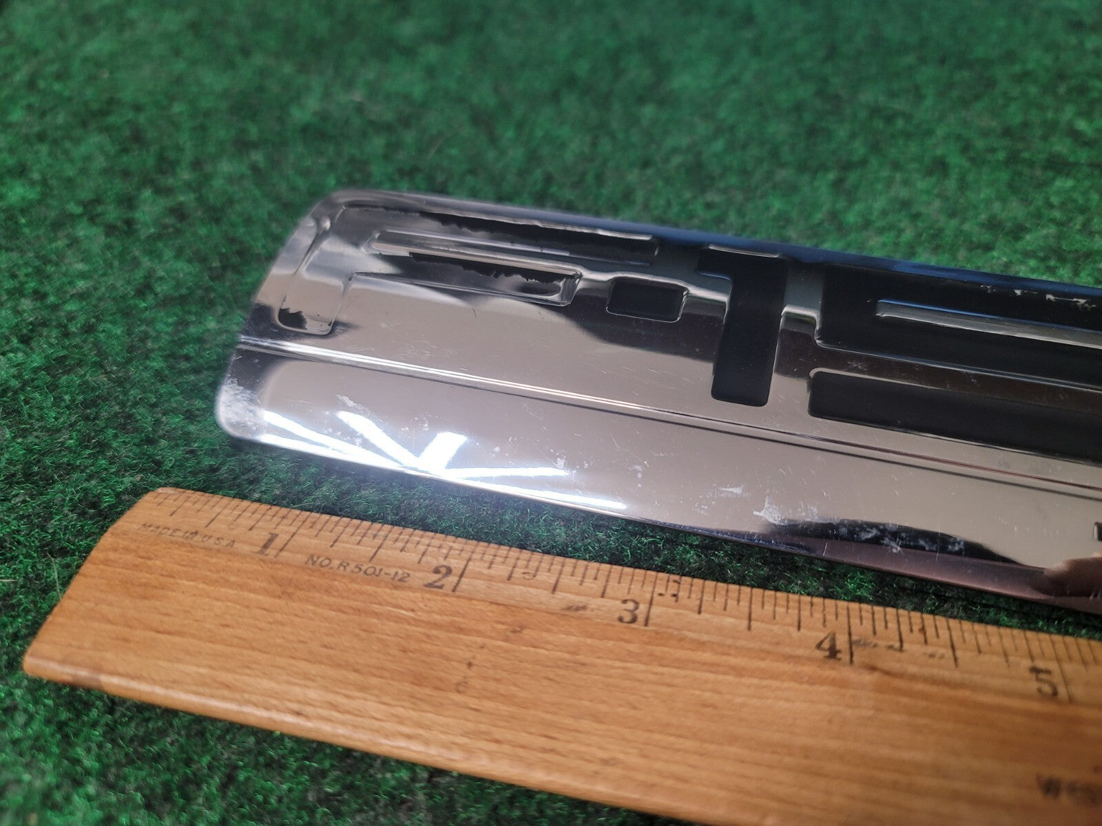 2004-2008 FORD F150 F-150 TRITON FENDER CHROME EMBLEM 5L34-16B114-PA 5S2