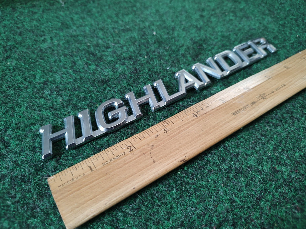 01 02 03 04 05 06 07 TOYOTA HIGHLANDER REAR LID EMBLEM LOGO BADGE SYMBOL 1S4