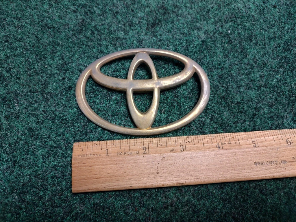 Toyota 1997-2001 Camry Gold Rear Trunk Emblem Badge Logo Name 75441-AA040 2S1
