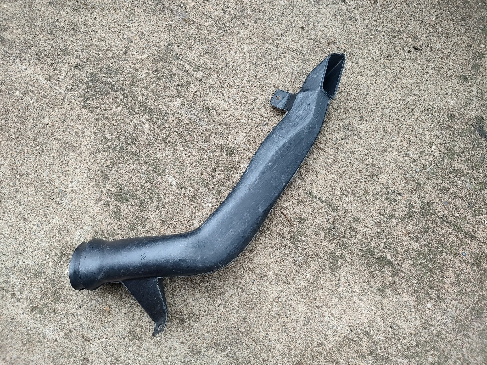 2005-2013 Corvette C6 RH Passenger Instrument Panel Dash Defroster Duct LT5