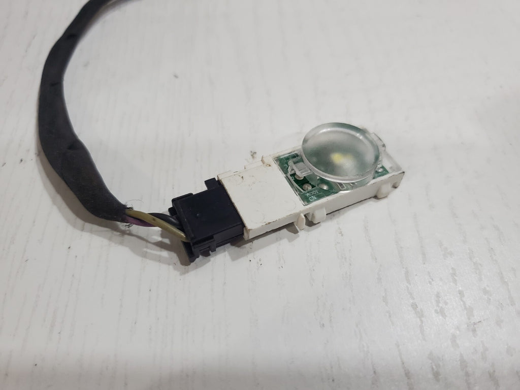 2014-2017 CADILLAC CTS Dome Courtesy Light Console Plug 1452142-1 OEM 2L1