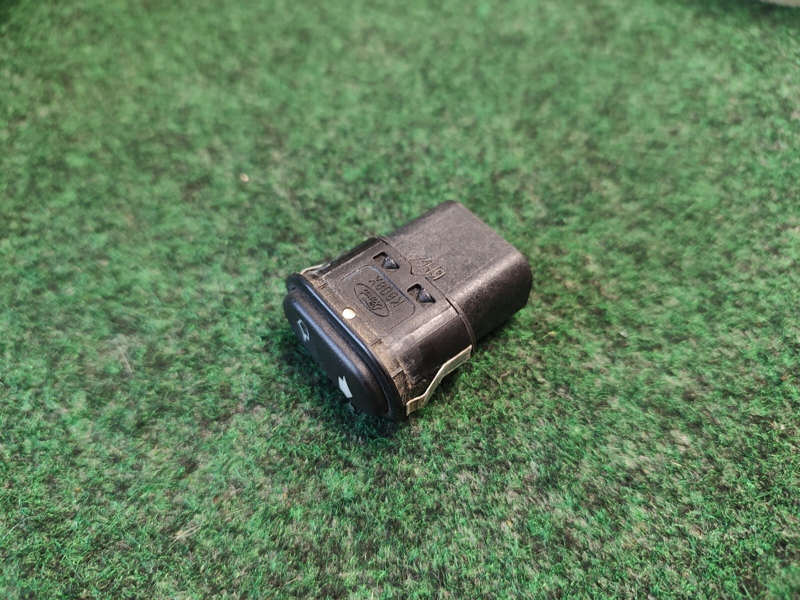 2006 2007 2008 2009 Range Rover Sport Power Seat Switch Control OEM 15B679AA 3L6