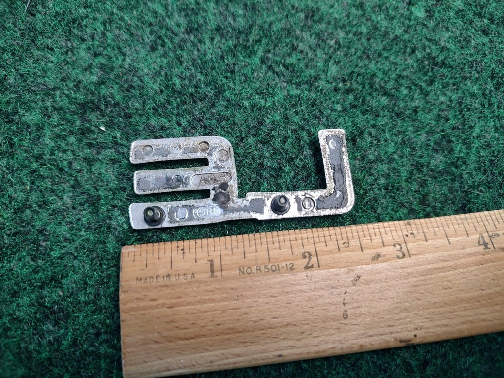 Toyota OEM LE Chrome Emblem Badge Logo Nameplate Name Plate 2S2