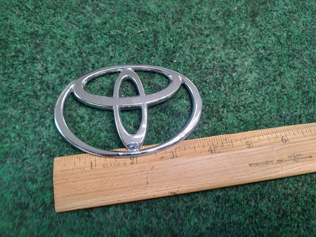 Toyota Avalon 3.875" trunk emblem badge decal logo symbol OEM Genuine 3S4