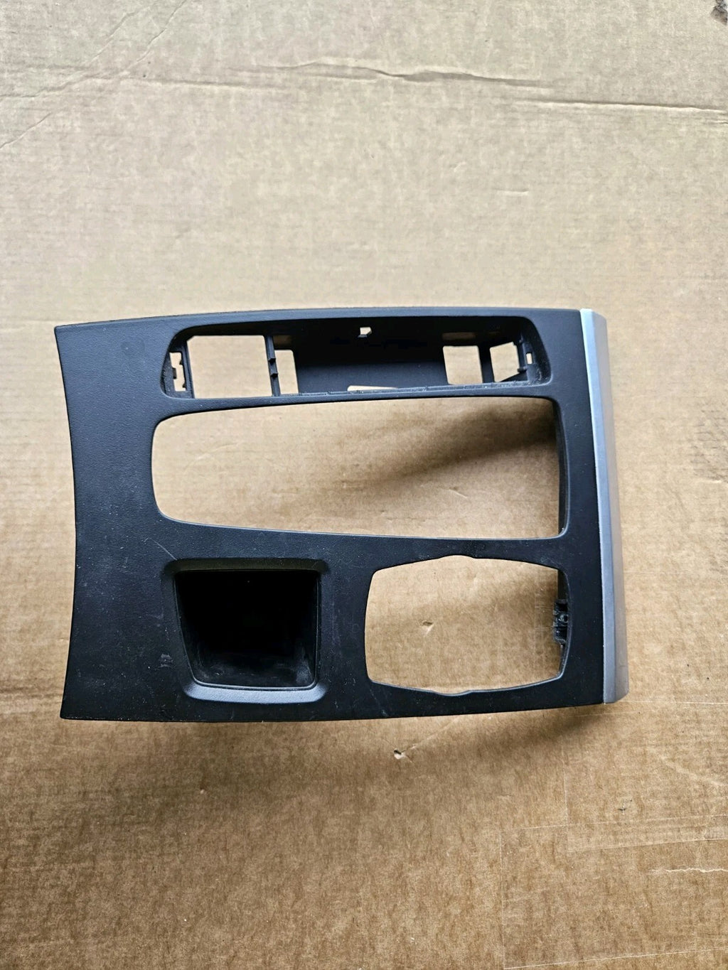 2015-2019 OEM BMW X6 Center Console Gear Selecroe TRIM Panel USA 9252115 JT4