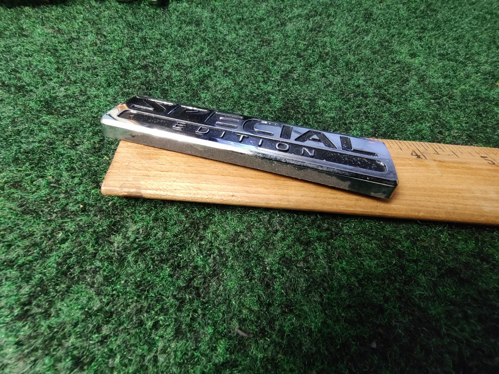 05 2006 2017 2018 Nissan Altima Special Edition Nameplate Emblem 84896-ZG100 4S4