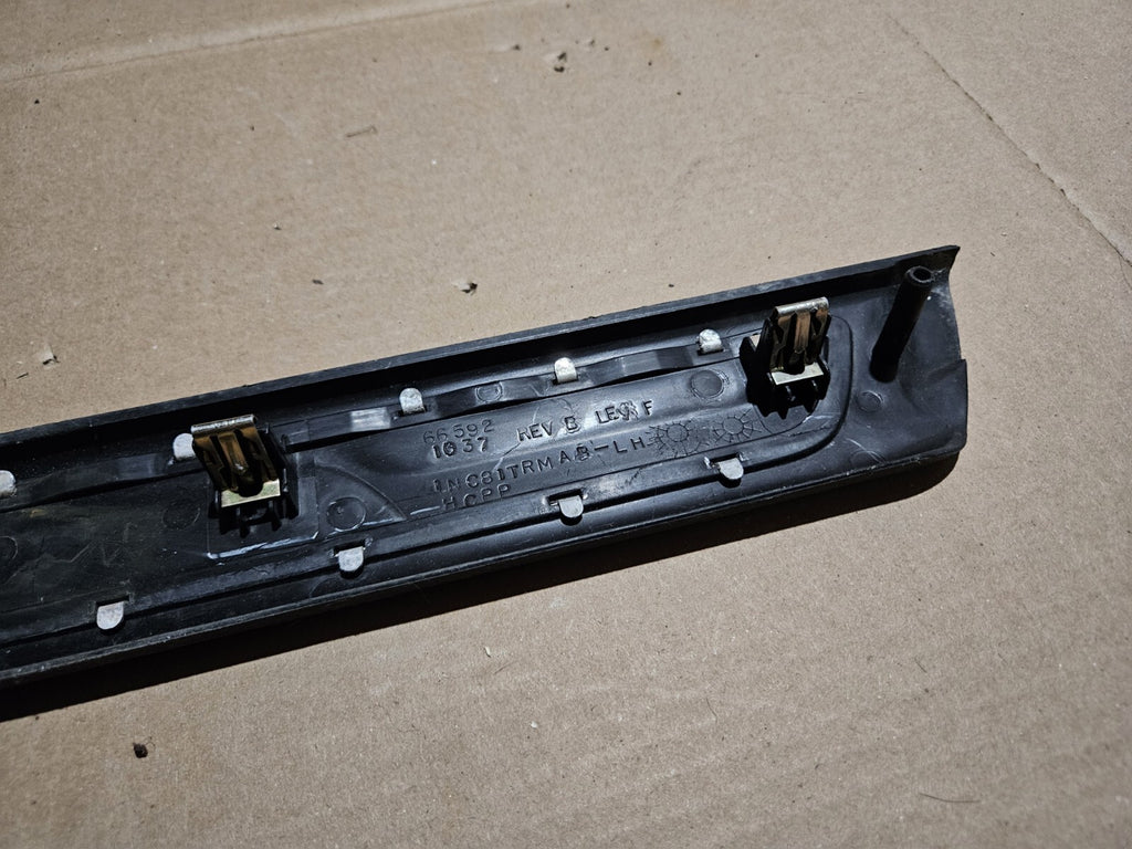 OEM Dodge Durango Front Left Lh Door Sill Scuff Plate Trim 2011-2022 BS1