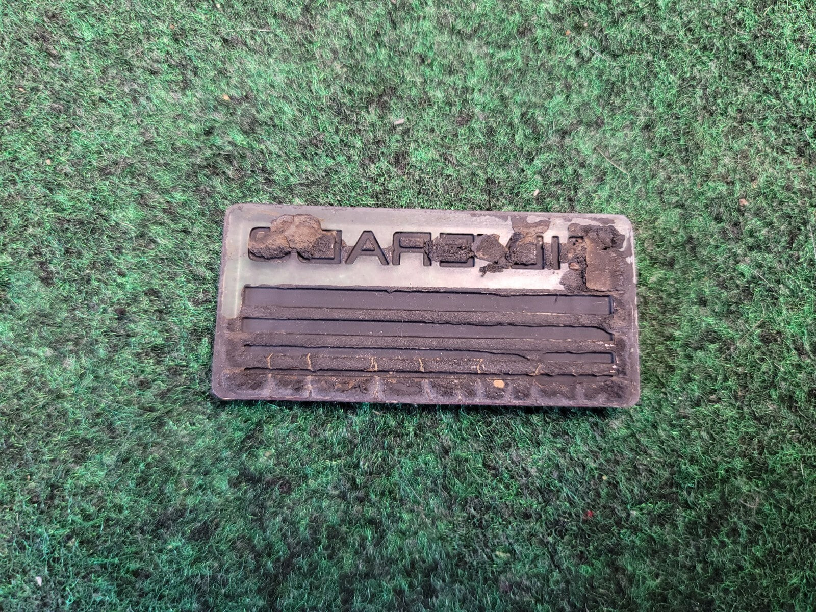 1990s SILVERADO Plastic Roof Panel Emblem OEM NAME PLATE 2M3