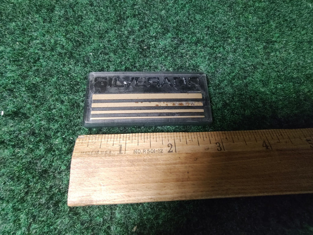 1990s SILVERADO Plastic Roof Panel Emblem OEM NAME PLATE 7S3