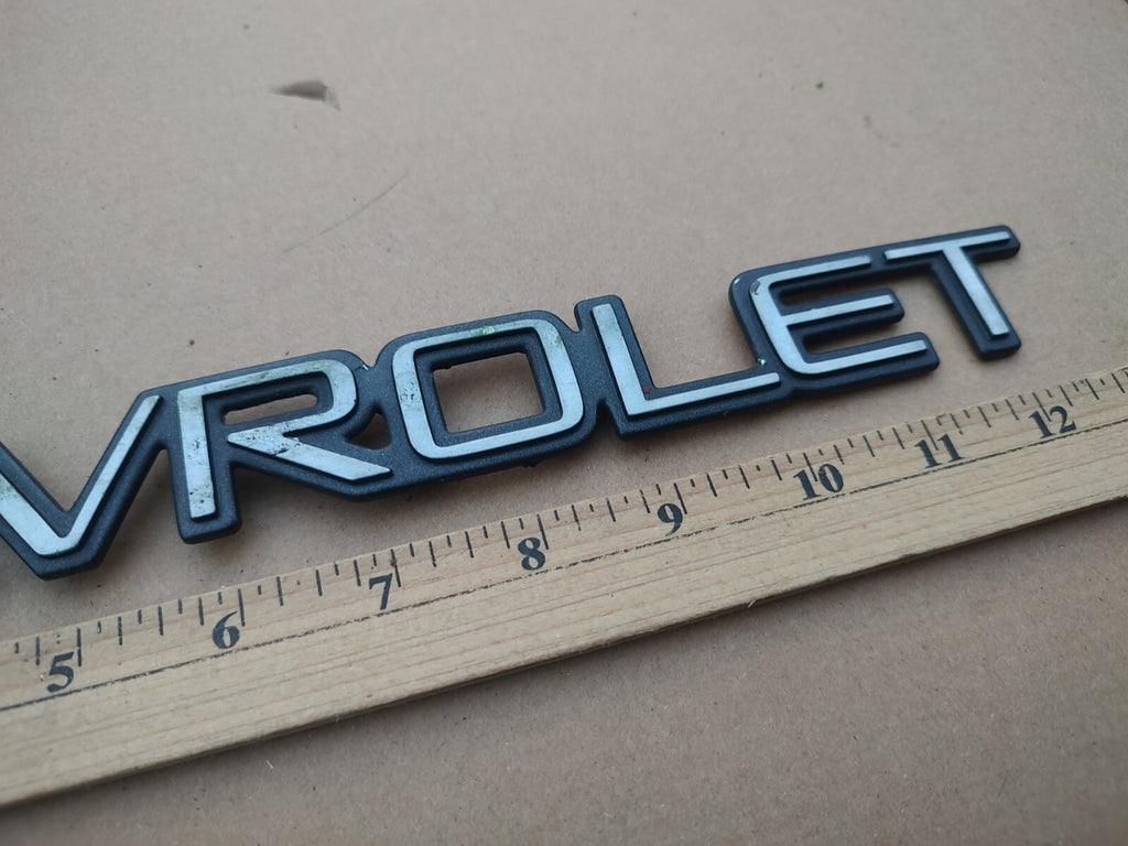 13" OEM 15998983 Rear Emblem/Badge 92-07 Chevrolet Silverado Blazer Tahoe EL7
