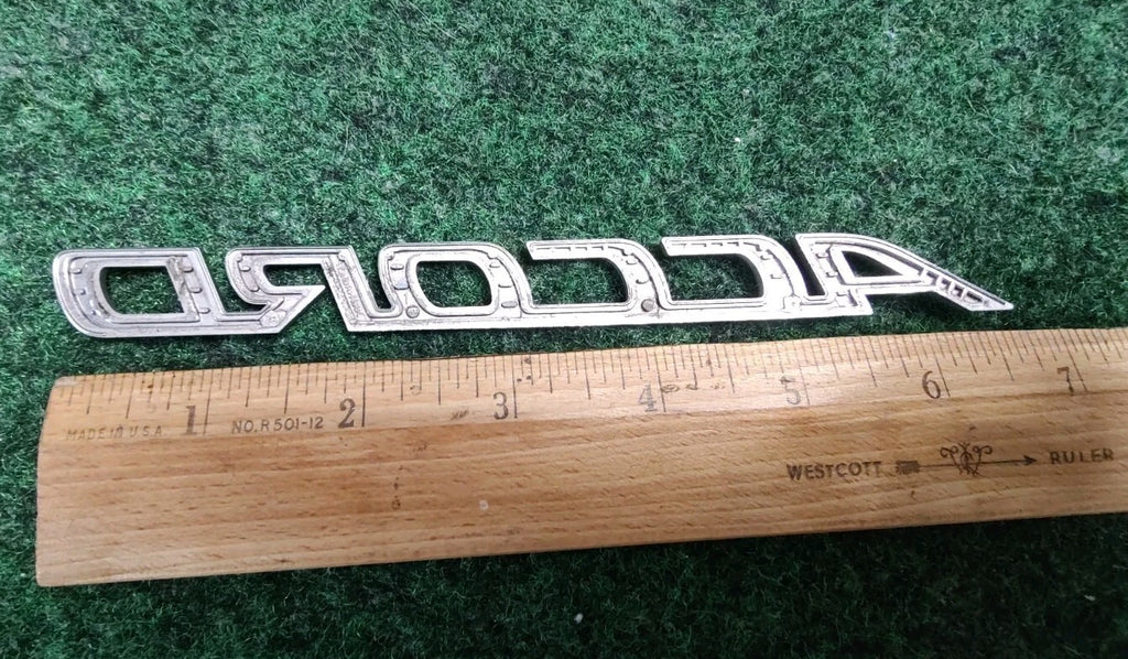 HONDA ACCORD REAR GATE EMBLEM BADGE SYMBOL NAMEPLATE NAME PLATE OEM 5S4