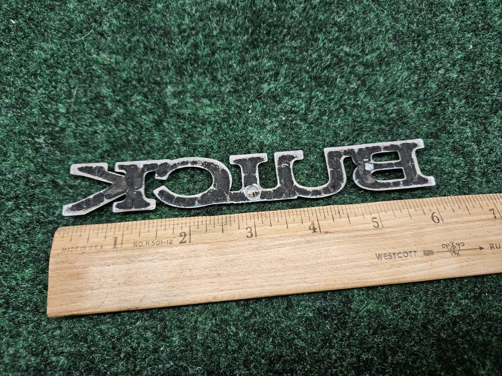 BUICK SIDE EMBLEM LOGO BADGE SYMBOL NAME PLATE BADGE CHROME GL2