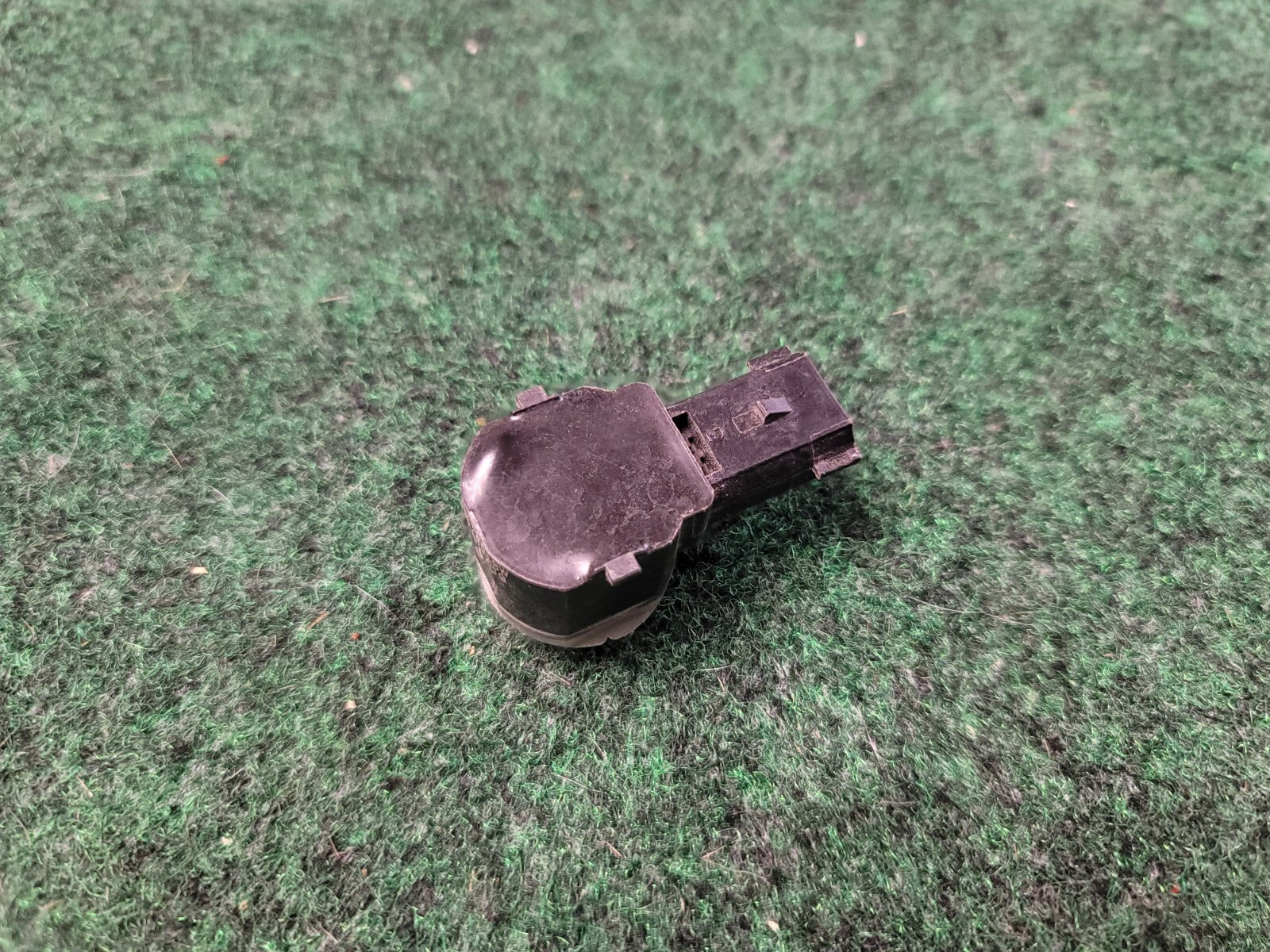 2011-2013 LINCOLN NAVIGATOR PARKING SENSOR 8A53-15K859-ABW OEM 2L6