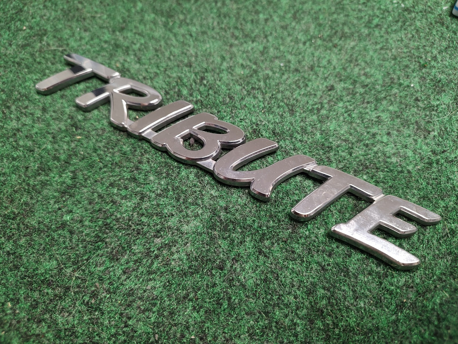 Mazda 2001-2006 Tribute Rear Tailgate Emblem Badge Logo Nameplate Name Plate 1S2