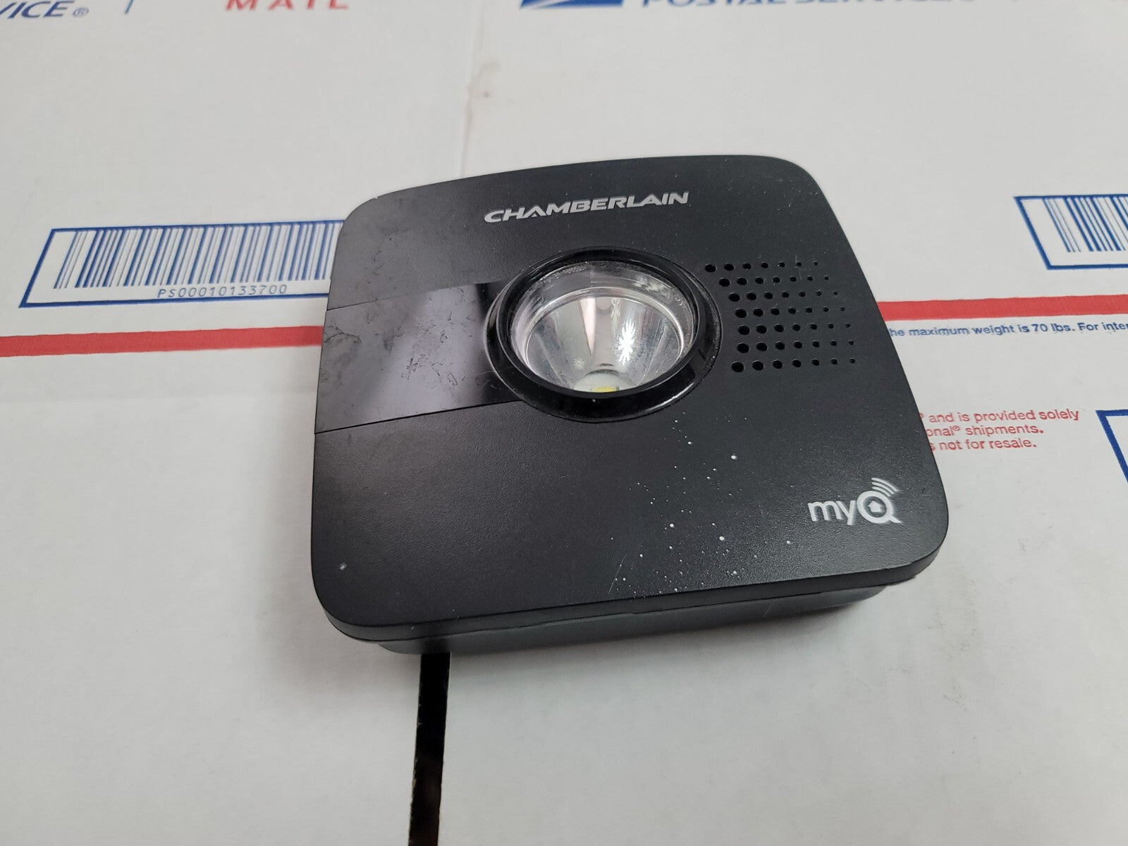 Chamberlain MyQ Garage Door Controller Hub 8L6