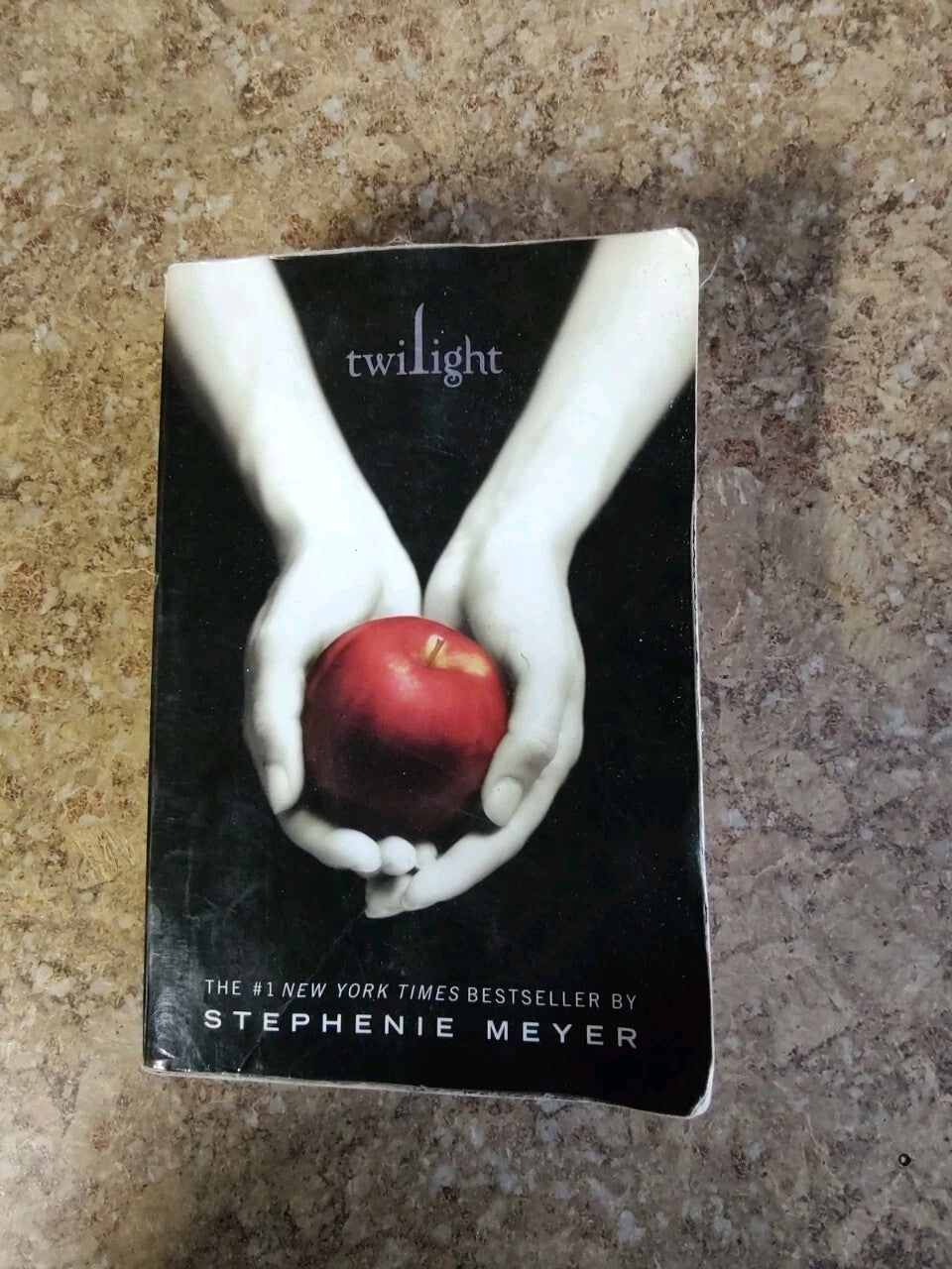 Twilight Book Meyer, Stephenie Paperback B12