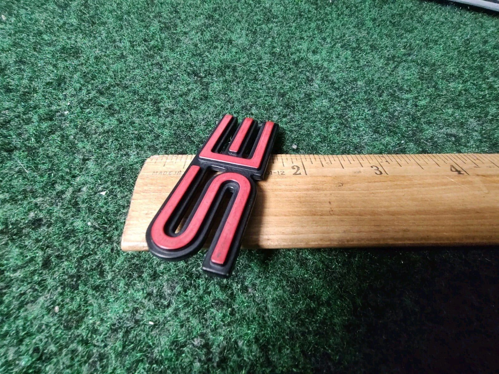 Pontiac OEM SE Red Black 2.25" Emblem Badge Logo Nameplate Name Plate 1S6