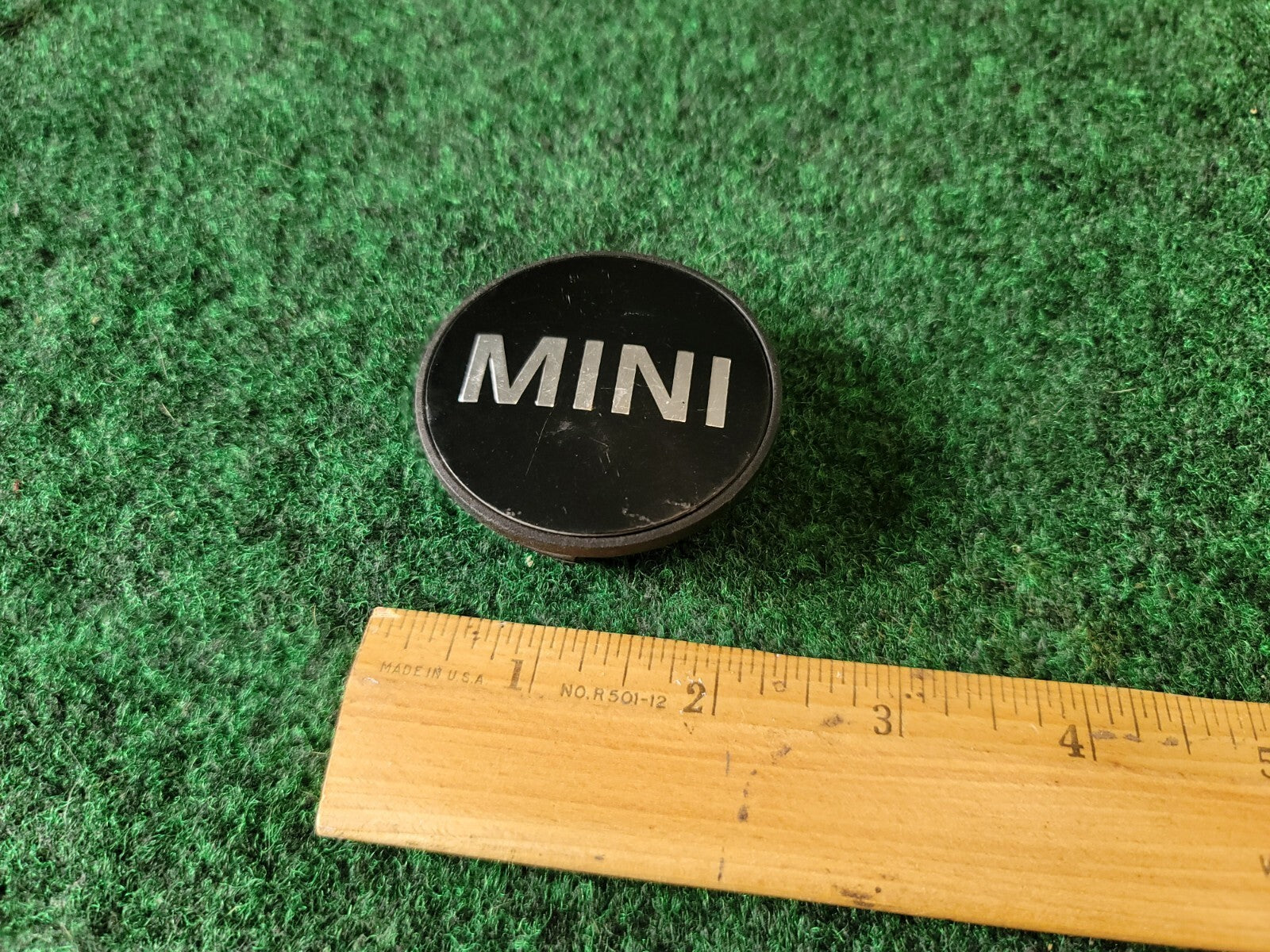 MINI CLUBMAN, COOPER, COUNTRYMAN, PACEMAN OEM WHEEL CENTER CAP 36131171069 10L1
