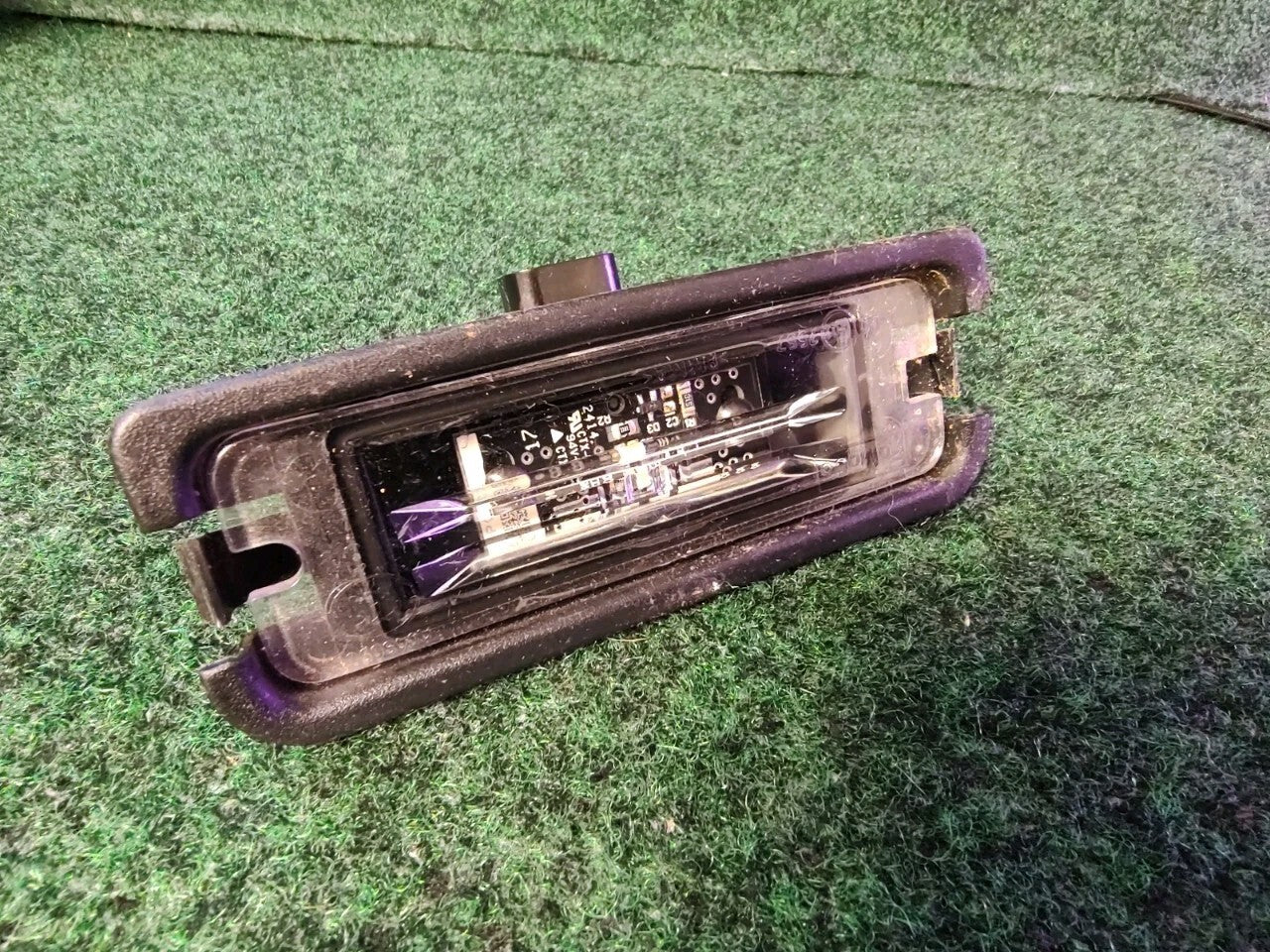 2015 2016 2017 Ford Mustang Rear LED License Plate Light FR3B-13543-A OEM 5S7