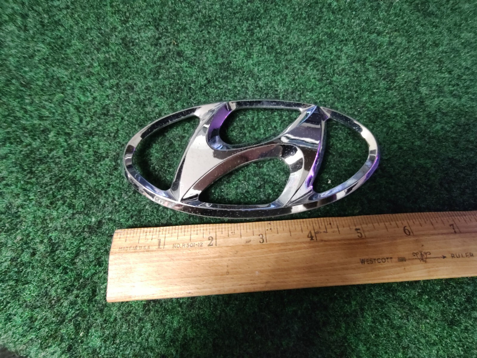 Hyundai Emblem Logo Symbol Badge Chrome OEM Nameplate Name Plate 5S8