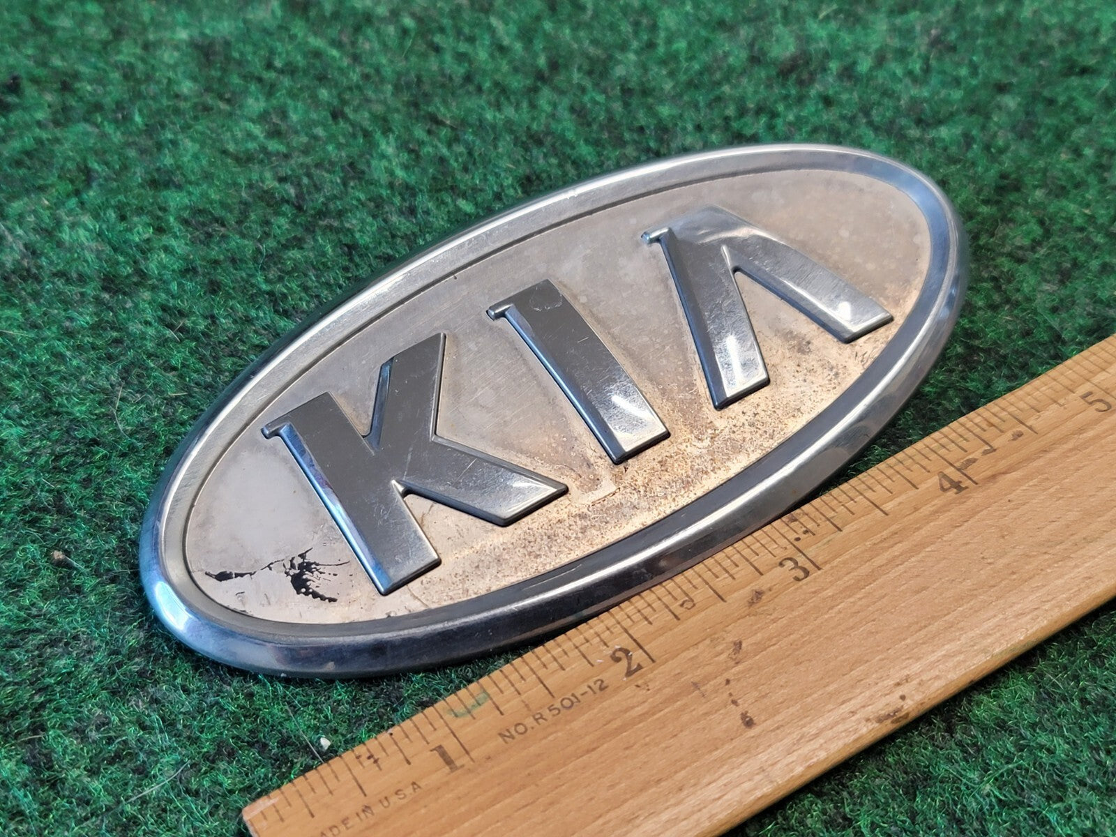 2016 Kia Sportage Front Grille Emblem Black Chrome SYH301-130 OEM 1M6