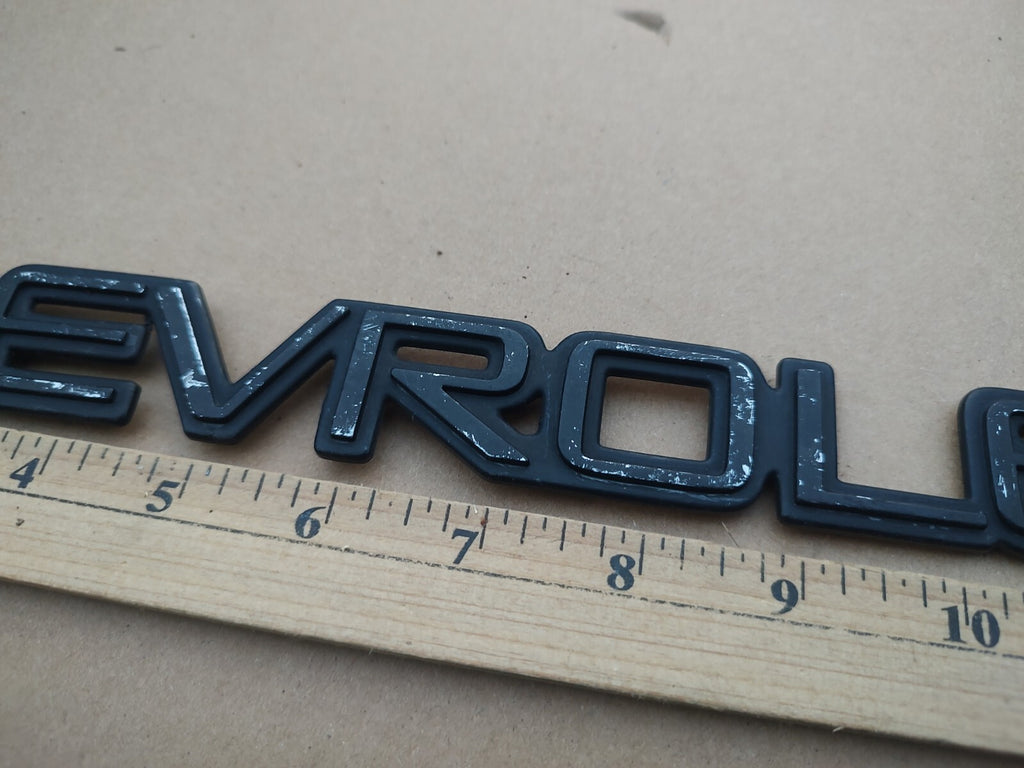 15998983 Rear Emblem Badge 92-07 Chevrolet Silverado Blazer Tahoe 13" OEM EL7