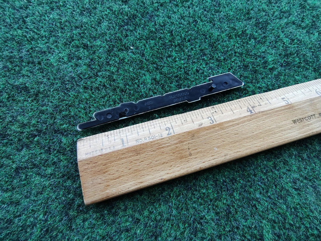 2000-2005 Chevrolet Impala Panel Emblem NAME PLATE BADGE 10290600 OEM 5S4