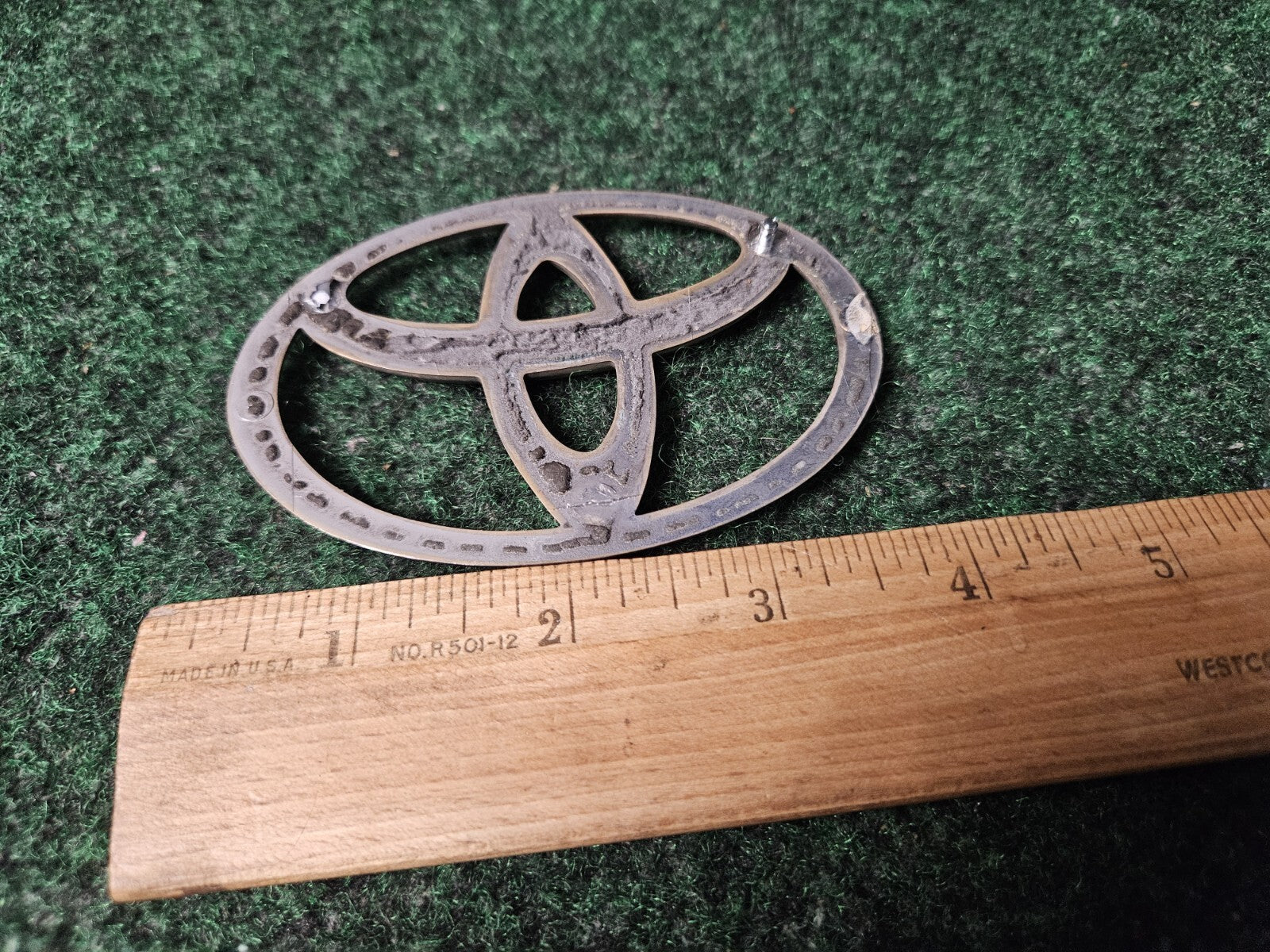 Toyota Gold Emblem Logo Symbol Name Plate Nameplate ~3.75" 9L2