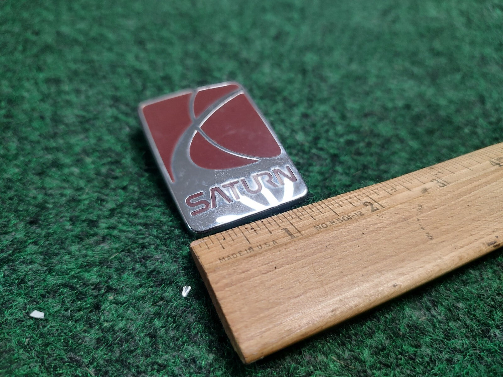 1991-1999 Saturn SL SL1 SL2 Front Bumper Emblem Badge Logo OEM 21111139 3S1