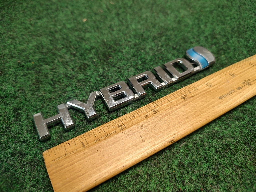 07 08 09 TOYOTA PRIUS HYBRID SIDE FENDER EMBLEM LOGO BADGE SYMBOL USED 3S5